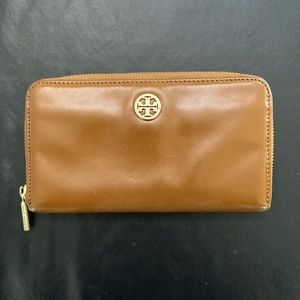 Tory Burch Continental Wallet